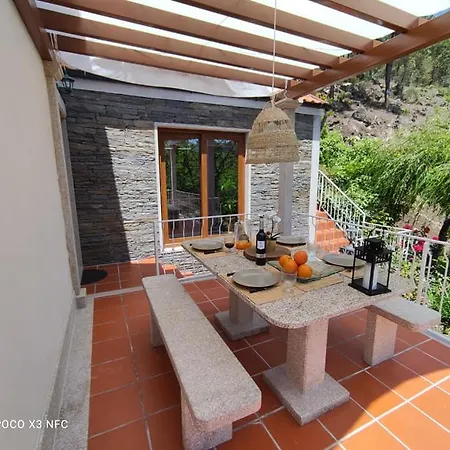 Casa De Completa Com Piscina Privada, Casa Do Vale - Douro, Independente, Vistas Deslumbrantes Сasa de vacaciones *